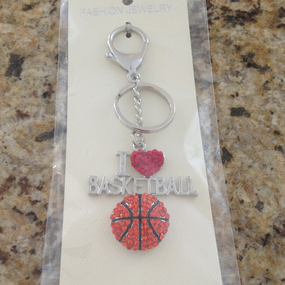 Brand New "I ❤ Basketball" Silver Key Chain