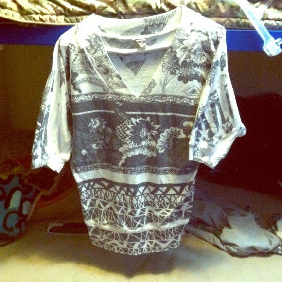 Body central shirt