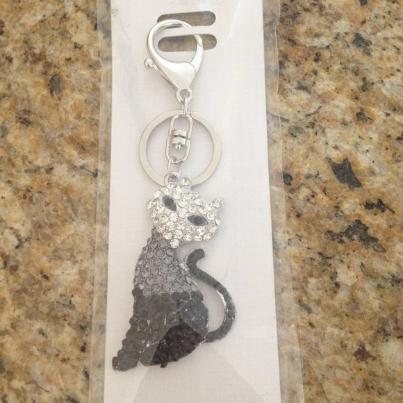 Brand New Silver "Cat" Crystal Key Chain