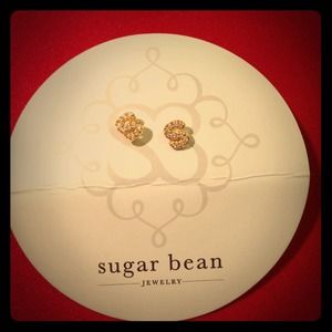💗Brand new! "S" shape arring, ear stud