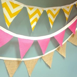 Decorative bunting banner / flags
