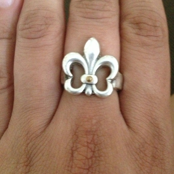 Silver Fleur de Lis Stretch Ring