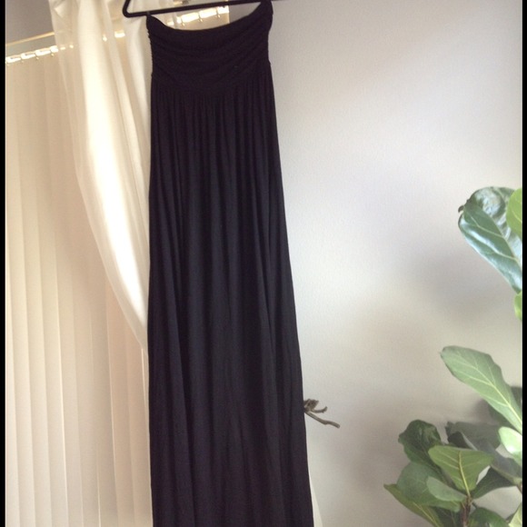 ✔️✔️SOLD✔️✔️ Black maxi