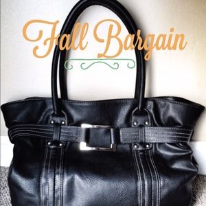 Fall Avon Ebony Handbag➖ACCEPTING OFFERS🌸💀