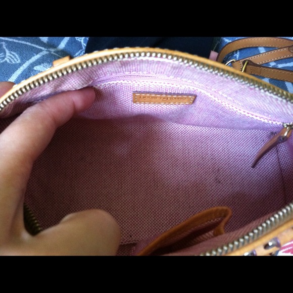 Checkered small bowler bag, very unique. - Picture 3 of 3