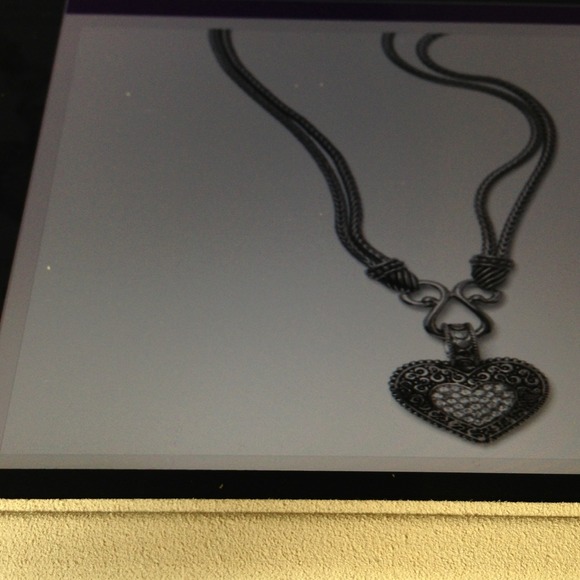💖💖Love Dust heart necklace💖💖
