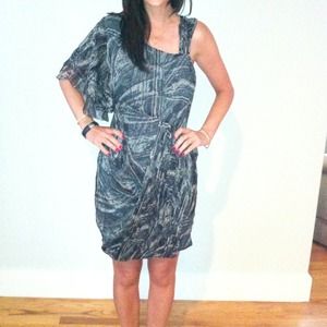 SOLD @jenny Reduced Catherine Malandrino dress