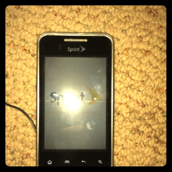 🎉REDUCED🎉 Sprint LG Android