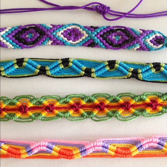💥SOLD💥Friendship Bracelet Bundle - Picture 3 of 4