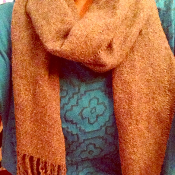 ❌SOLD❌Gray scarf