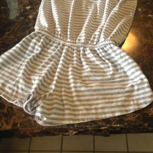 Romper - Picture 2 of 3