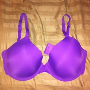 NWOT 34dd purple bra