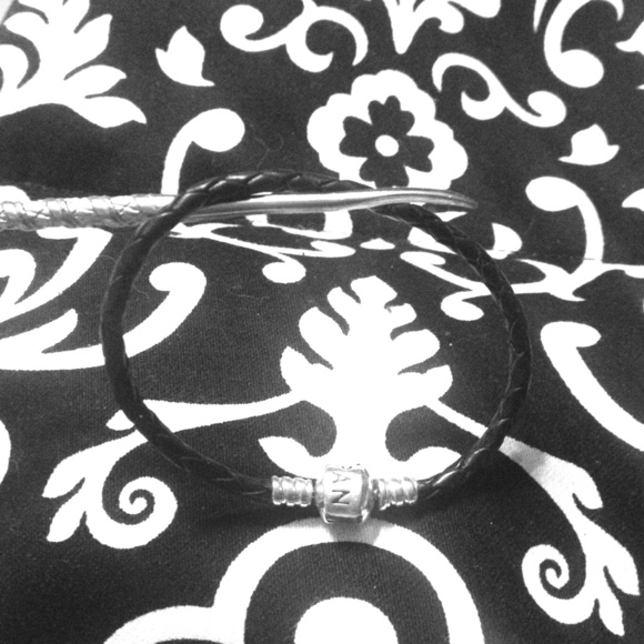 Pandora leather (black) bracelet