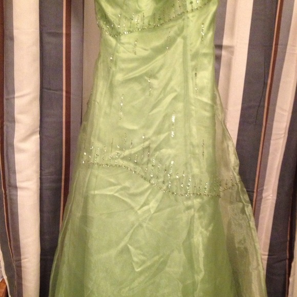 Prom dress