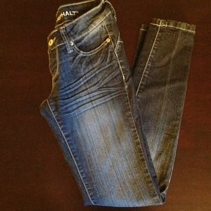 <TRADED>!!! Dark denim skinnies