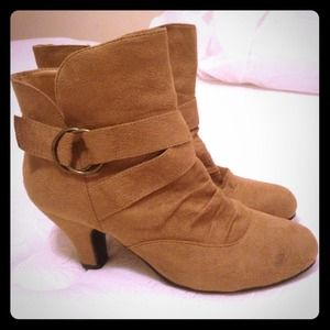 size 8 shoes ⬇⬇reduced