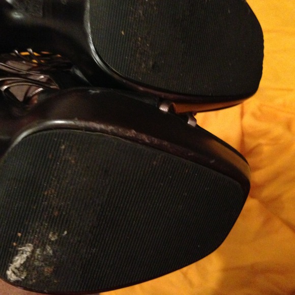 Layered Strappy Sandals! - Picture 4 of 4