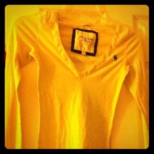 A yellow Abercrombie and Fitch sweatshirt!