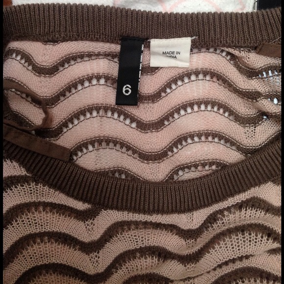 ❌❗SOLD❗❌Lightweight knitted top - Picture 3 of 4