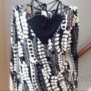 Black and white top