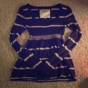 Abercrombie sweater