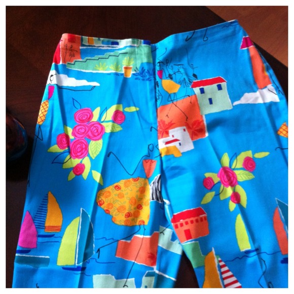 🎉HOST PICK🎉MARISA CHRISTINA Capris - Picture 2 of 3