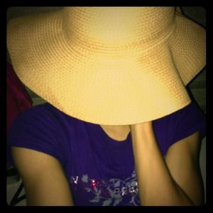 Floppy straw hat
