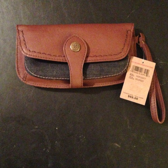 Lucky Brand Clutches & Wallets - Lucky denim & brown leather wristlet plus earrings
