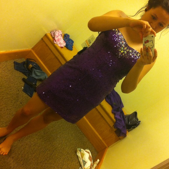 Gorgeous prom/homecoming dress! - Picture 3 of 4