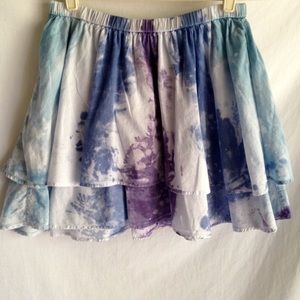 Mossimo Skirts - ๐Host Pick!๐ Gorgeous Tie-Dye Skirt Sz L Mossimo Skirts - ๐Host Pick!๐ Gorgeous Tie-Dye Skirt Sz L
