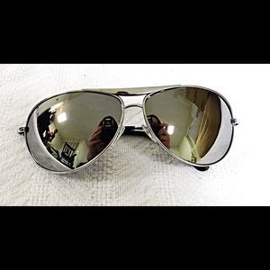 Mirrored Aviators