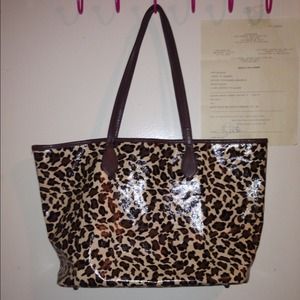 Cheetah print beach bag, hollister pants button up