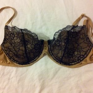Sexy black/tan lace bra