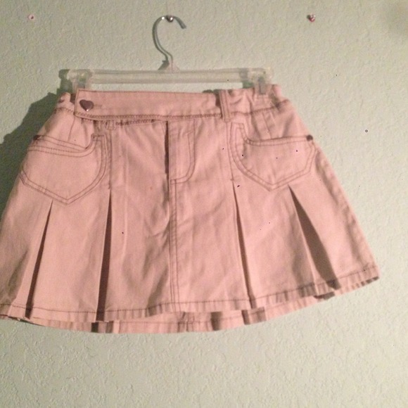 Tan beige pleated skirt
