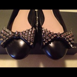 Vince Camuto Flats
