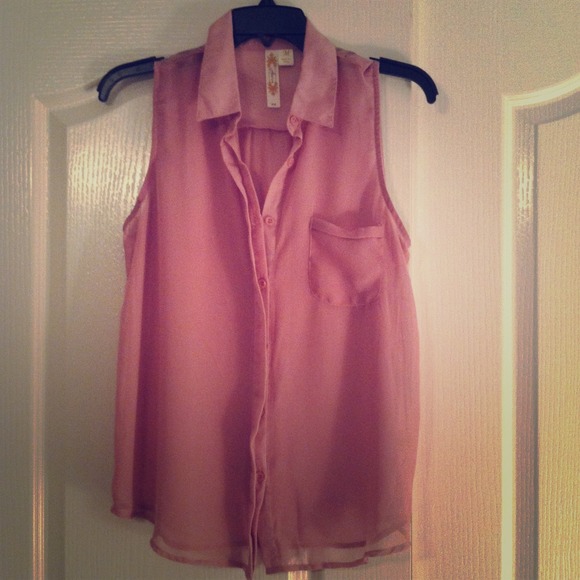 NWOT Semi-Sheer Mauve Top