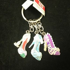 Sold  @nadiafashion Disney Pins $40 for $37