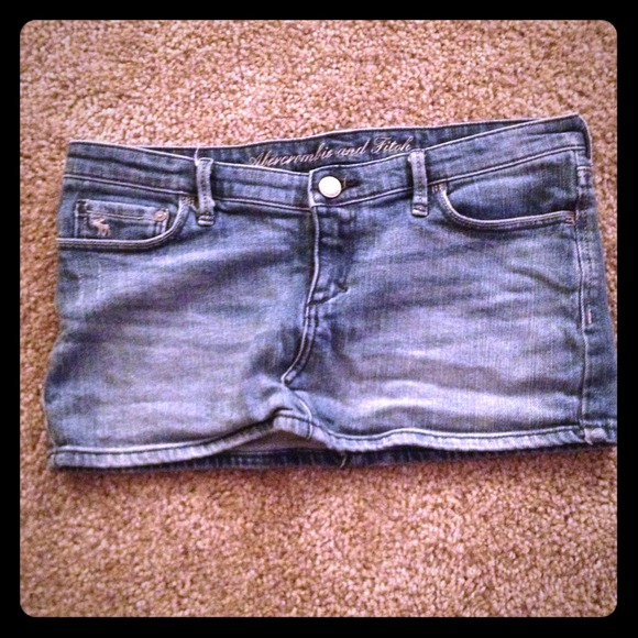 Denim A&F skirt