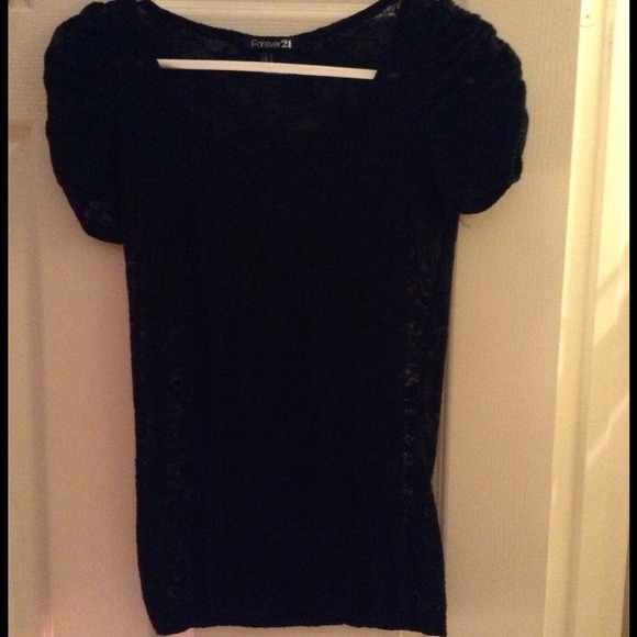 Forever 21 - Picture 1 of 1