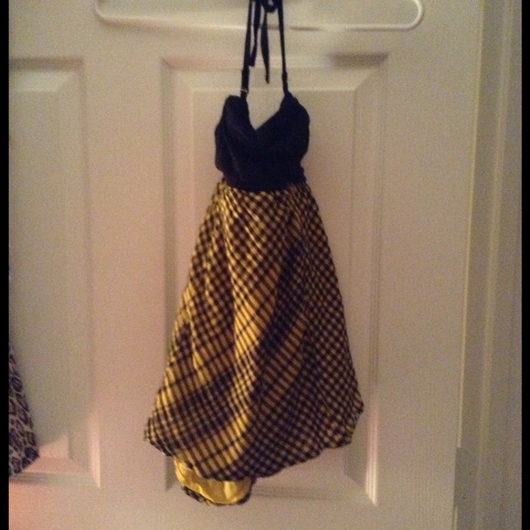 Fox - Picture 1 of 1