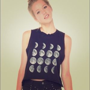 HOLD!! Brandy Melville sadie Moon tank muscle tee