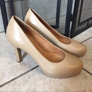 Nurture Nude pumps