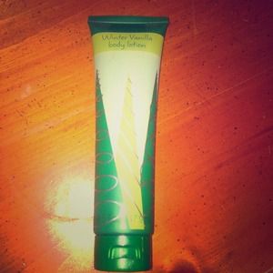 Winter vanilla body lotion