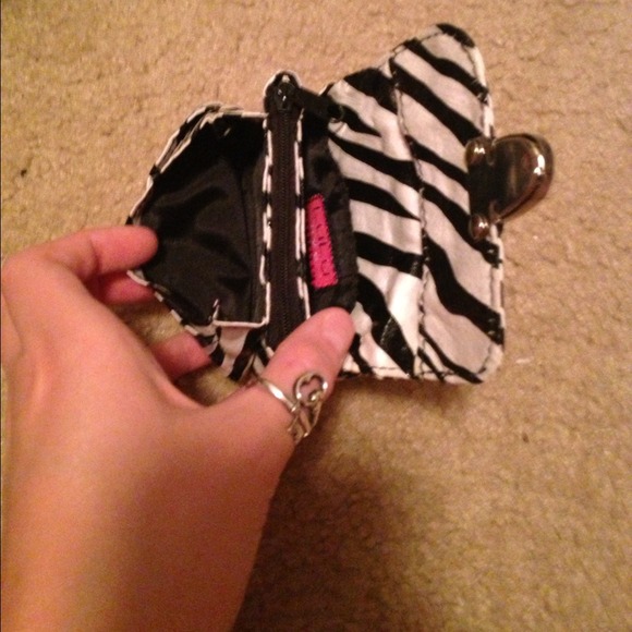 Zebra Wallet. - Picture 3 of 3