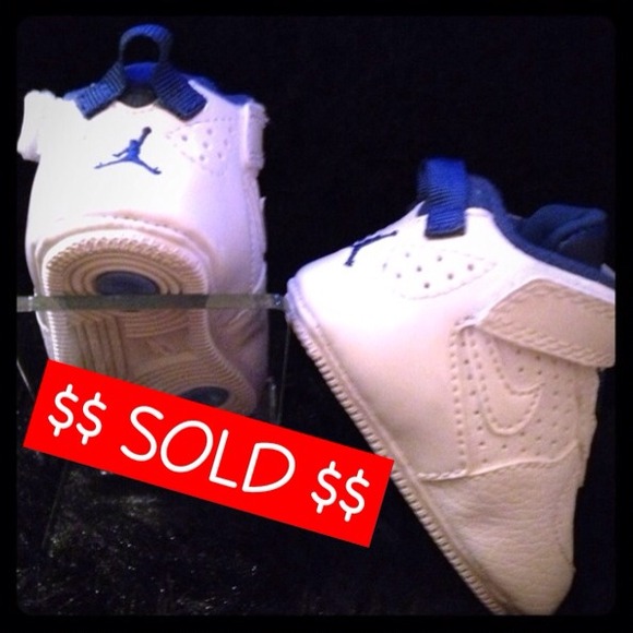 Nike Air Jordan - Infant Baby Boy Nike Air Jordan Crib ...