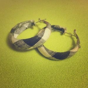 Black and white plaid hoops