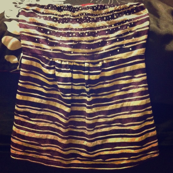 Strapless purple/light lavender top!