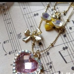 Betsey Johnson bumble bee heart necklace