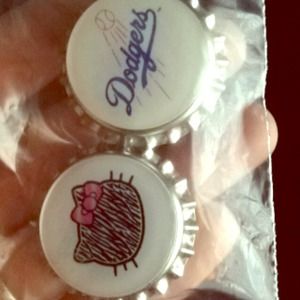 ❗Reduced❗Cute bottle cap pins