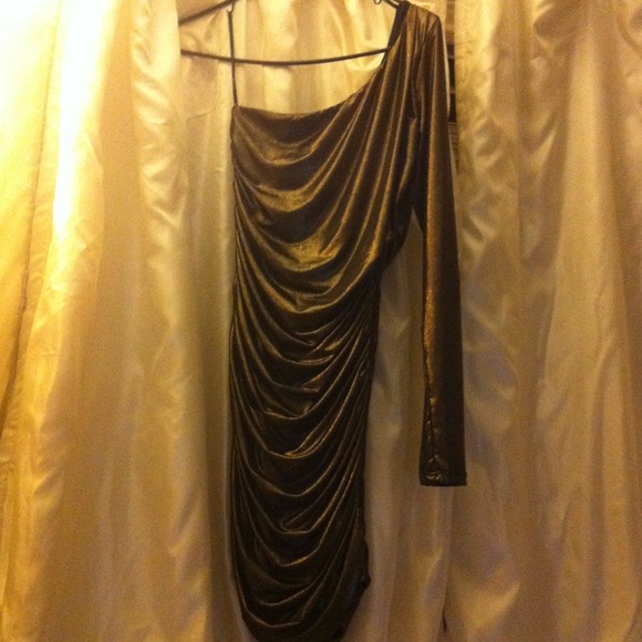 F21. Size M. - Picture 2 of 3